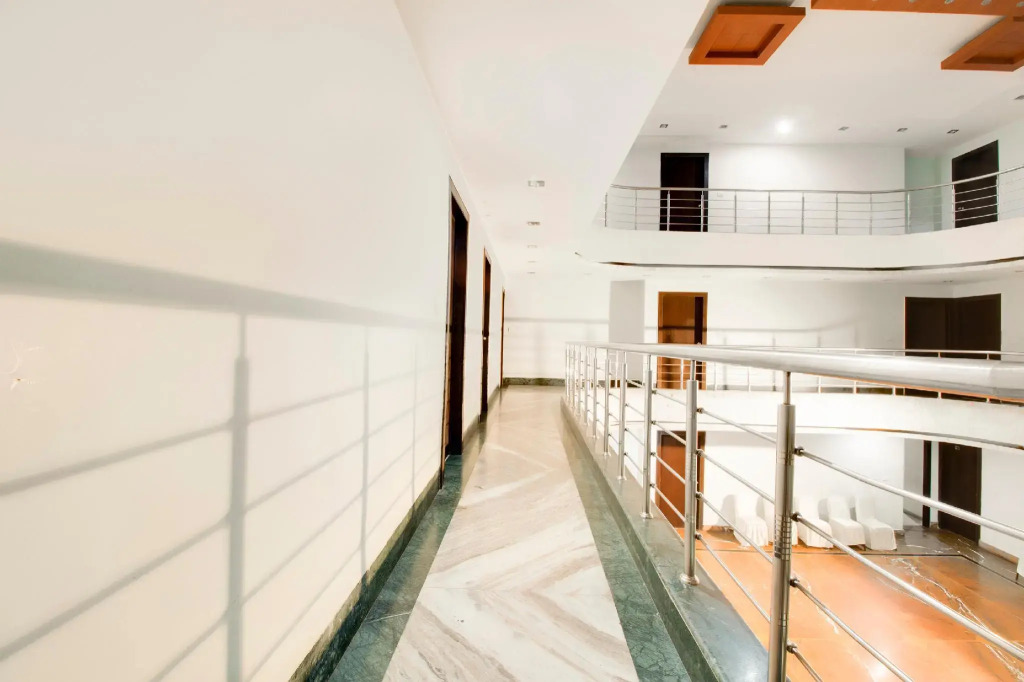Hotel Mantri Residency