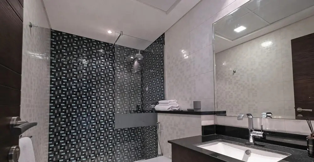 LUX The Cayan Superior Suite 2