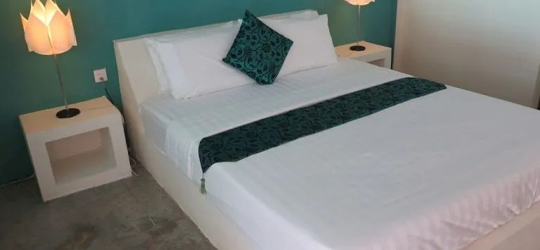 Aroon Boutique Villa