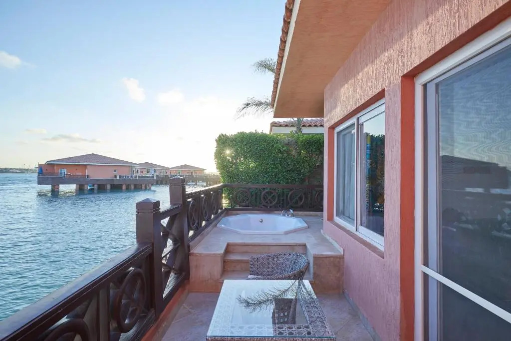 Golden Ocean Marina Hotel
