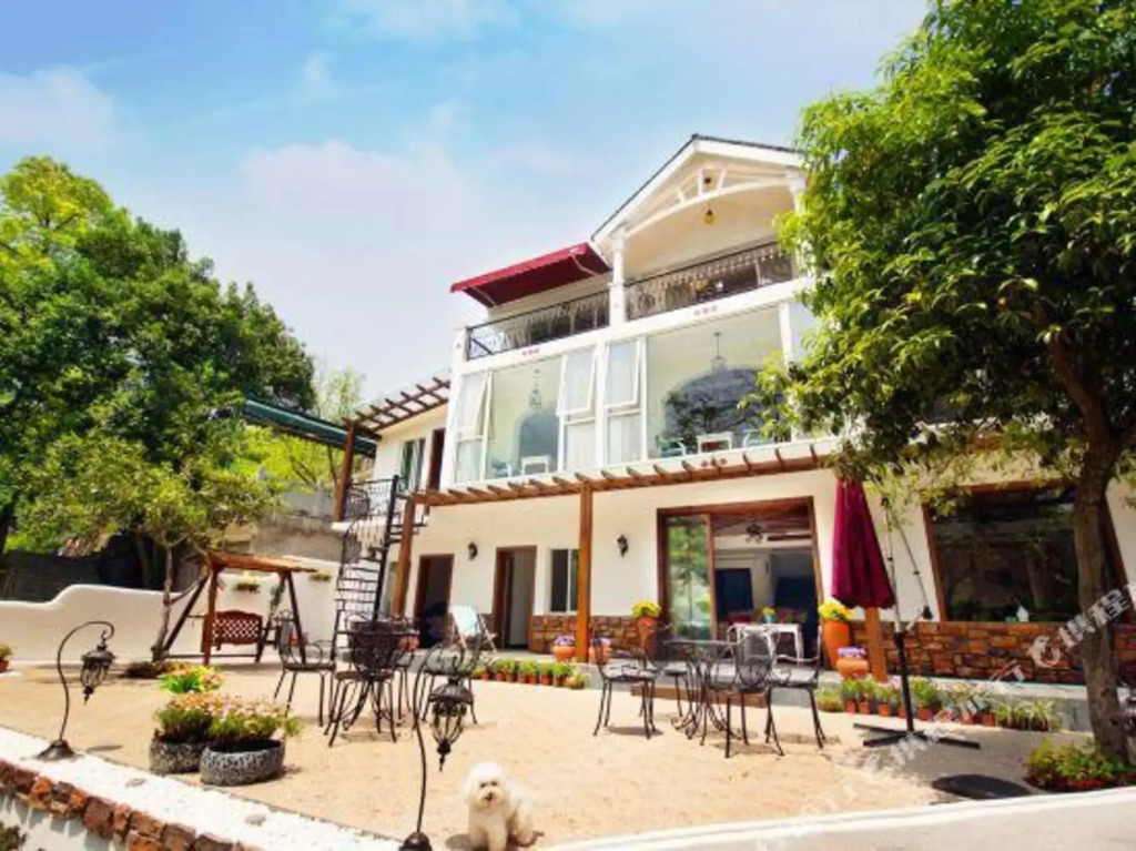 Youshan Courtyard Villa Hotel