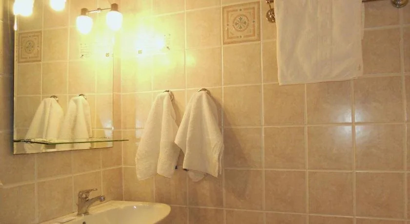 Avra Hotel