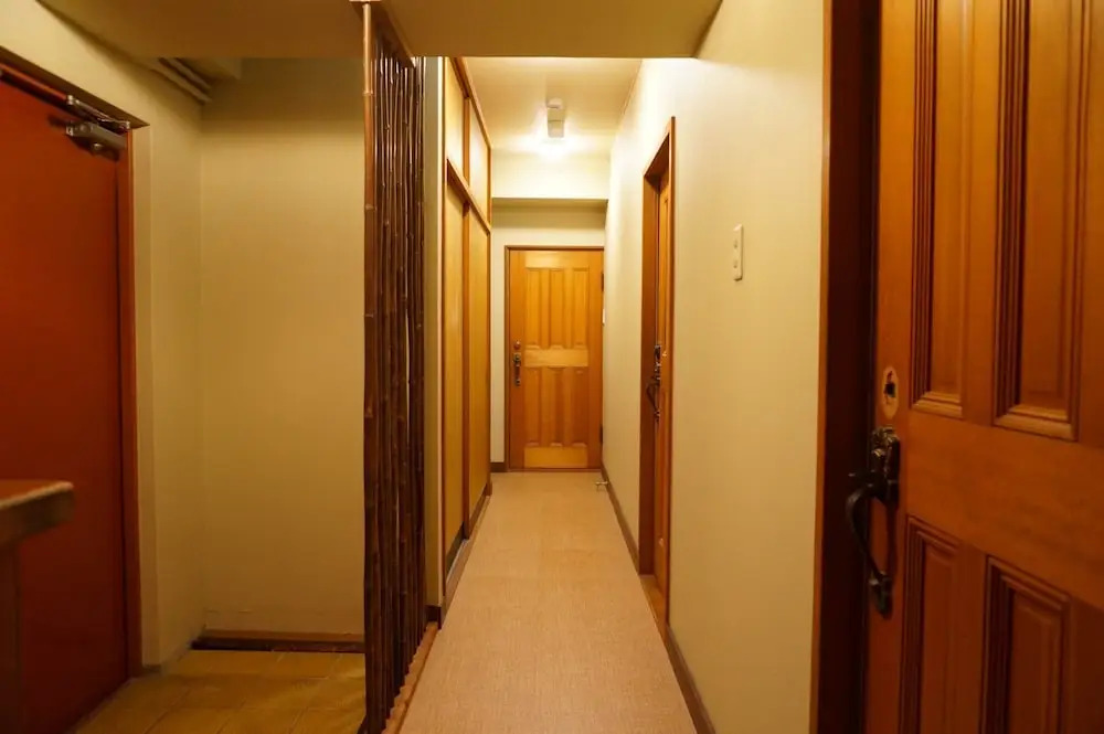 Guest House ARIGATO - Hostel