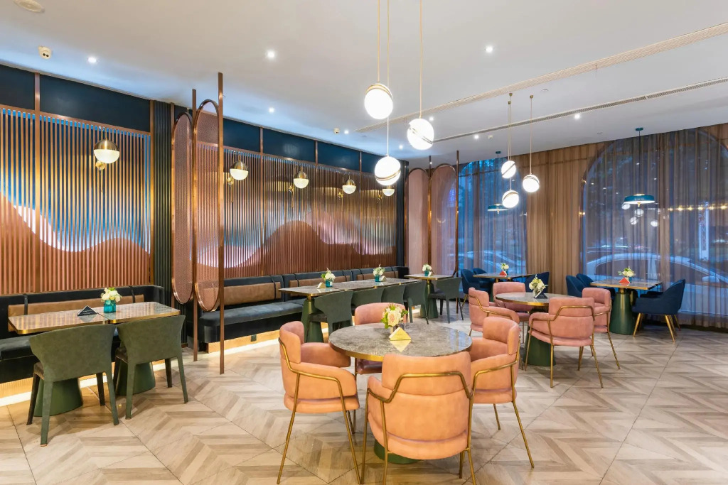 Orange Hotel Select Qingdao Wusi Square