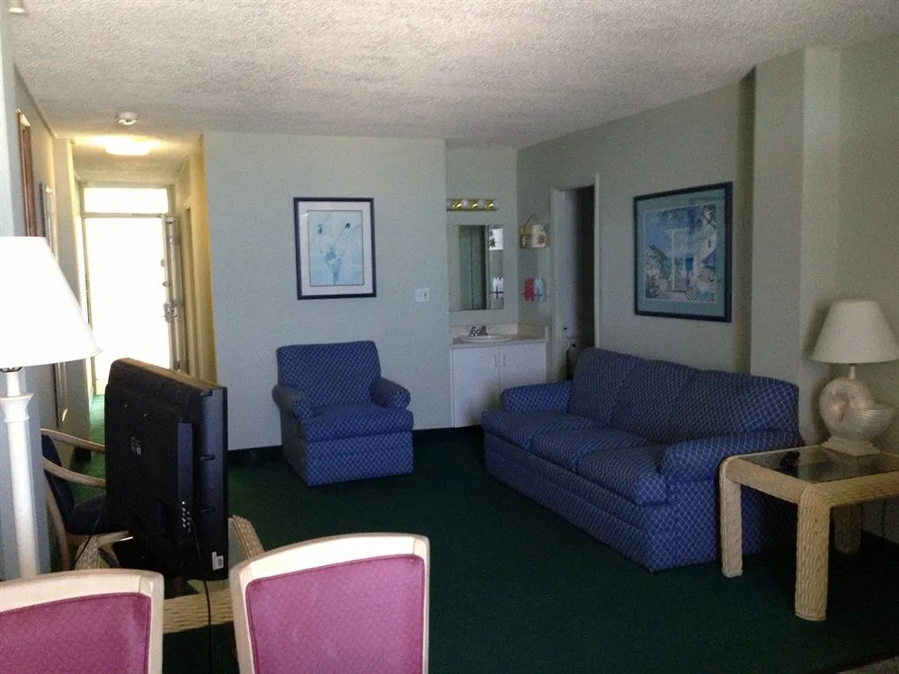 Ocean Jewel Condo Unit 303