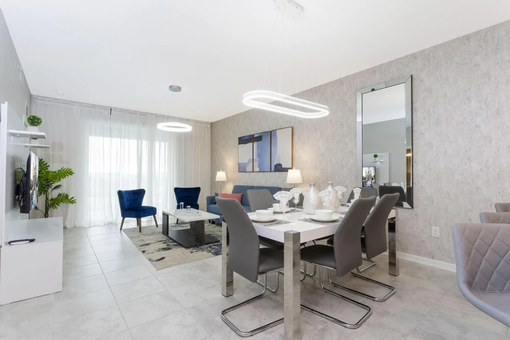 Gorgeous 2Bd Condo Close to Disney Storey Lake Resort 305 3151
