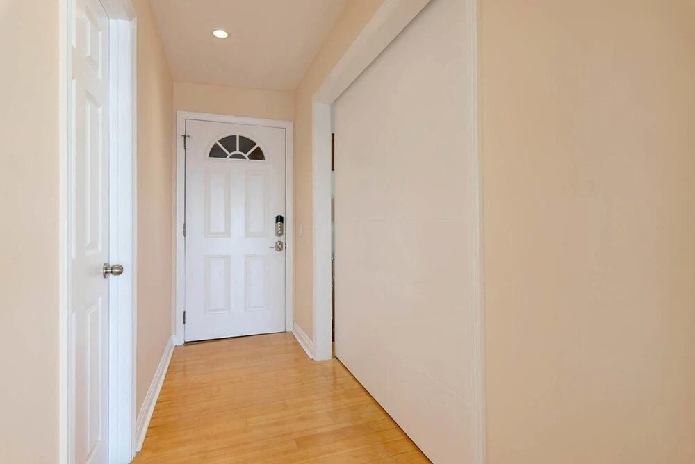 Oceanfront Malibu Beach House 1 bdr 4 Sleeps