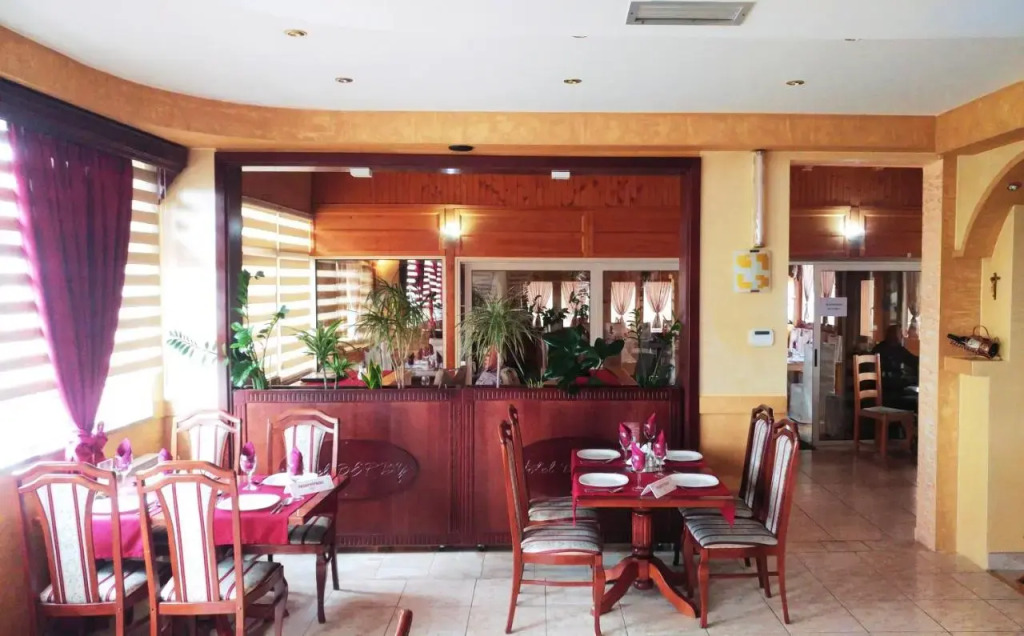 Hotel Derby Orašje