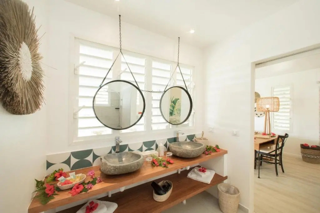Raiatea Lodge Hotel