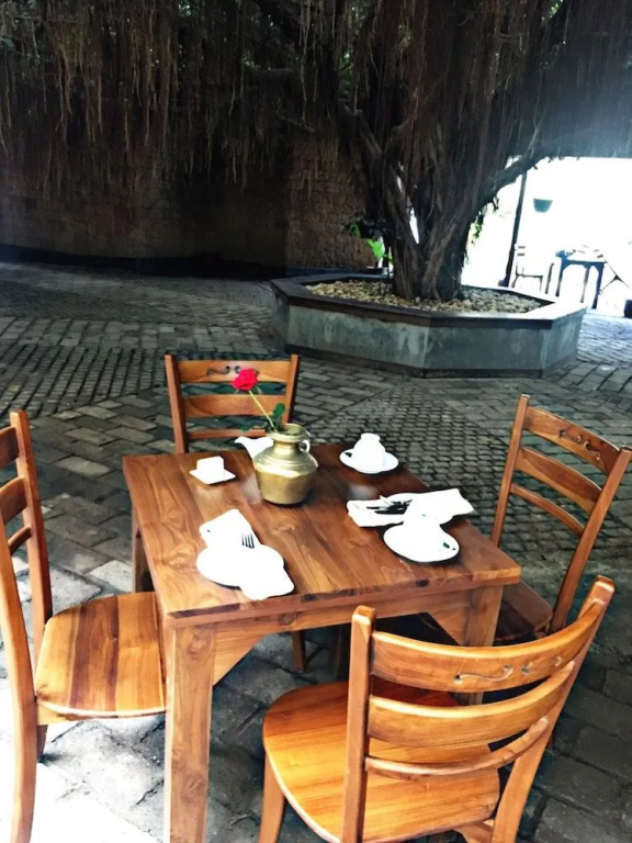 Artisan Villa