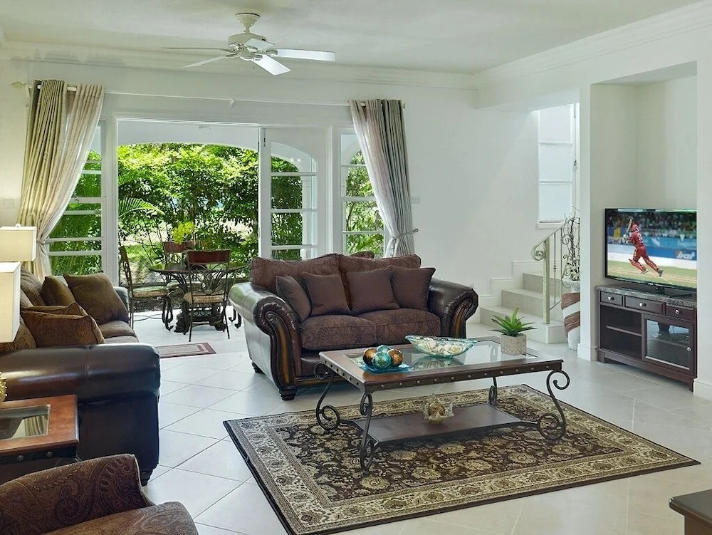 Luxury Townhome in Sandy Lane Neighborhood by BSL Rentals