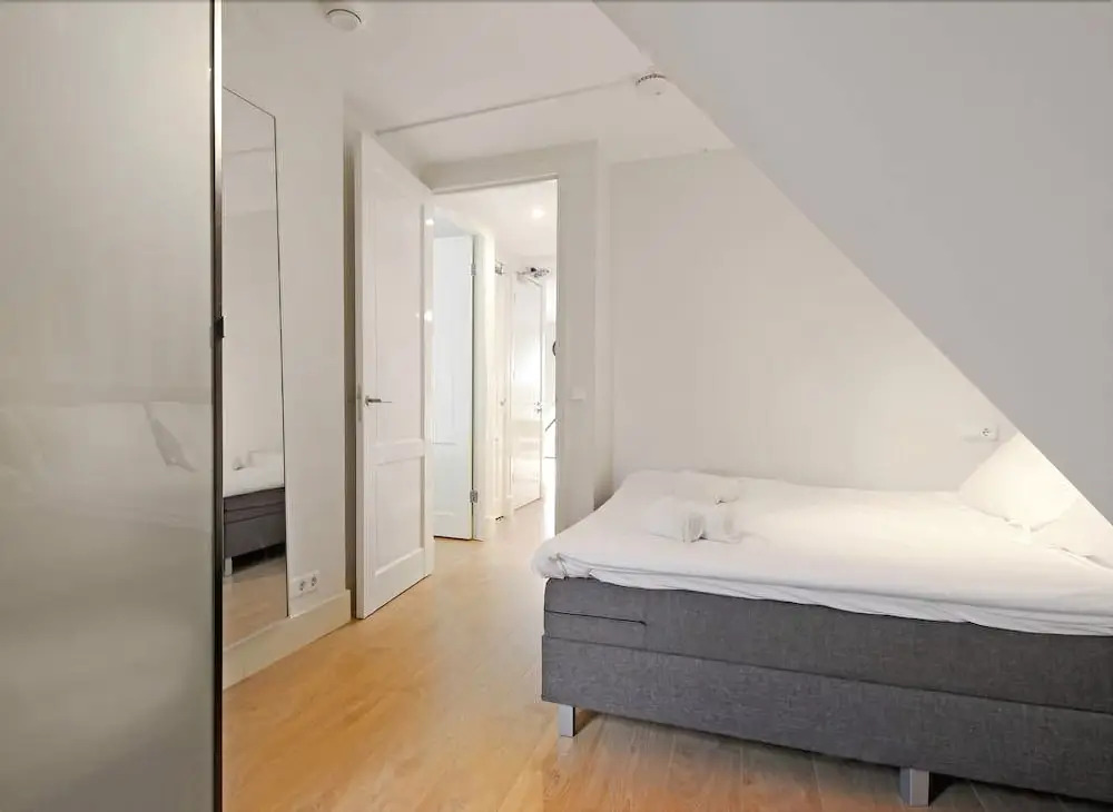 Frans Halsstraat Apartments