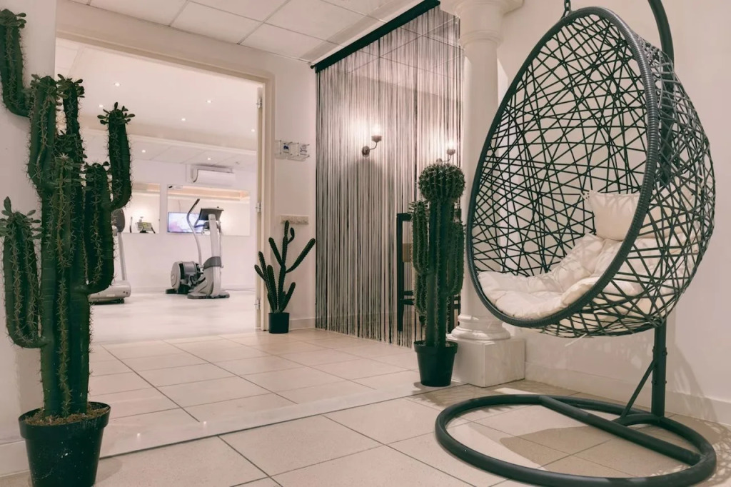 HOTEL ALKMAAR - Bar & Restaurant - Meeting & Events