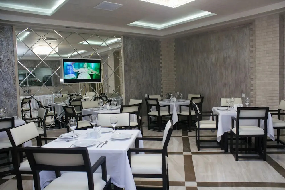 Villa Inn Hotel