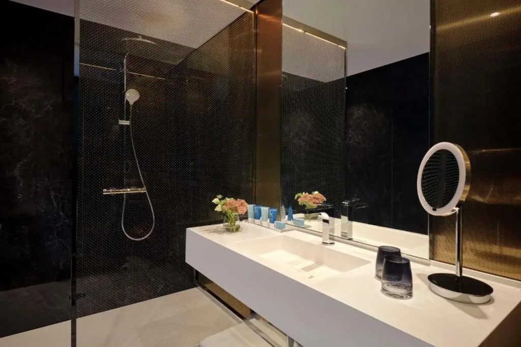 artotel Zagreb, Powered by Radisson Hotels