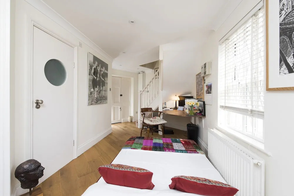 Central 2BR Family Home near Tower Bridge