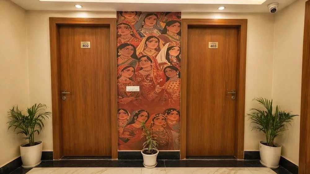 Hotel The Montara Near Ganga Ghat