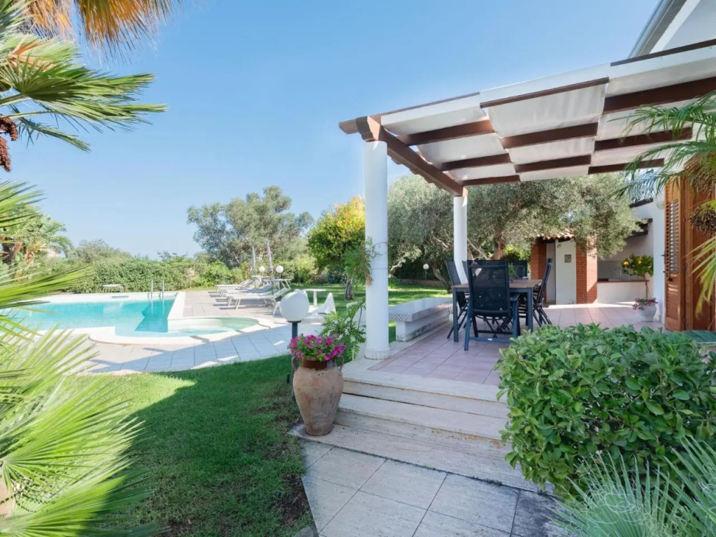 Villa New Charme