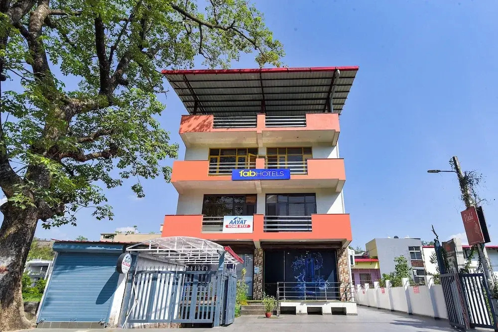 Fabhotel Aayat Home Stay