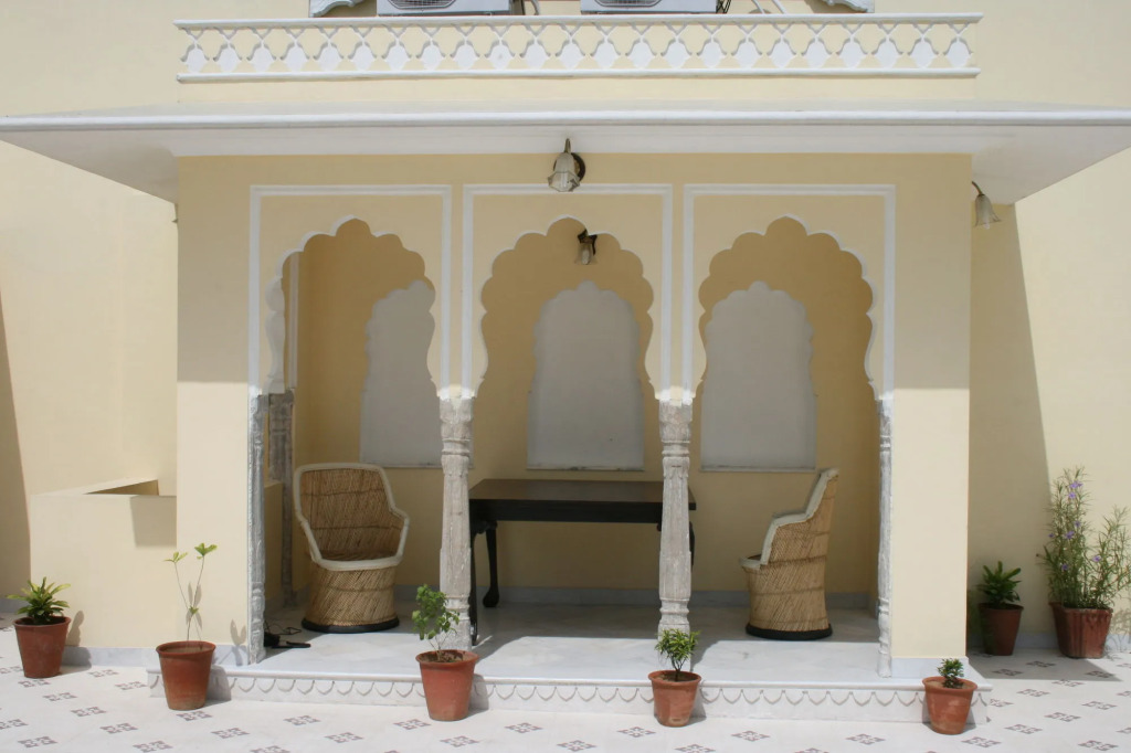 Khandela Haveli -A Heritage Boutique Hotel in Jaipur