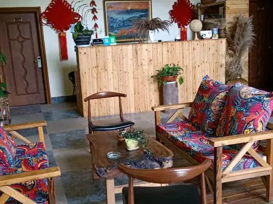 Xinlv Time Inn (Yuanyang Terraced Field Scenic Area)