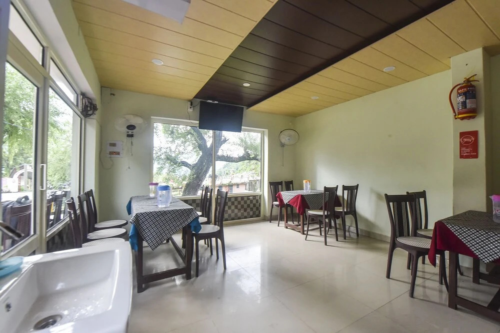 OYO 12411 Woodside Guest House