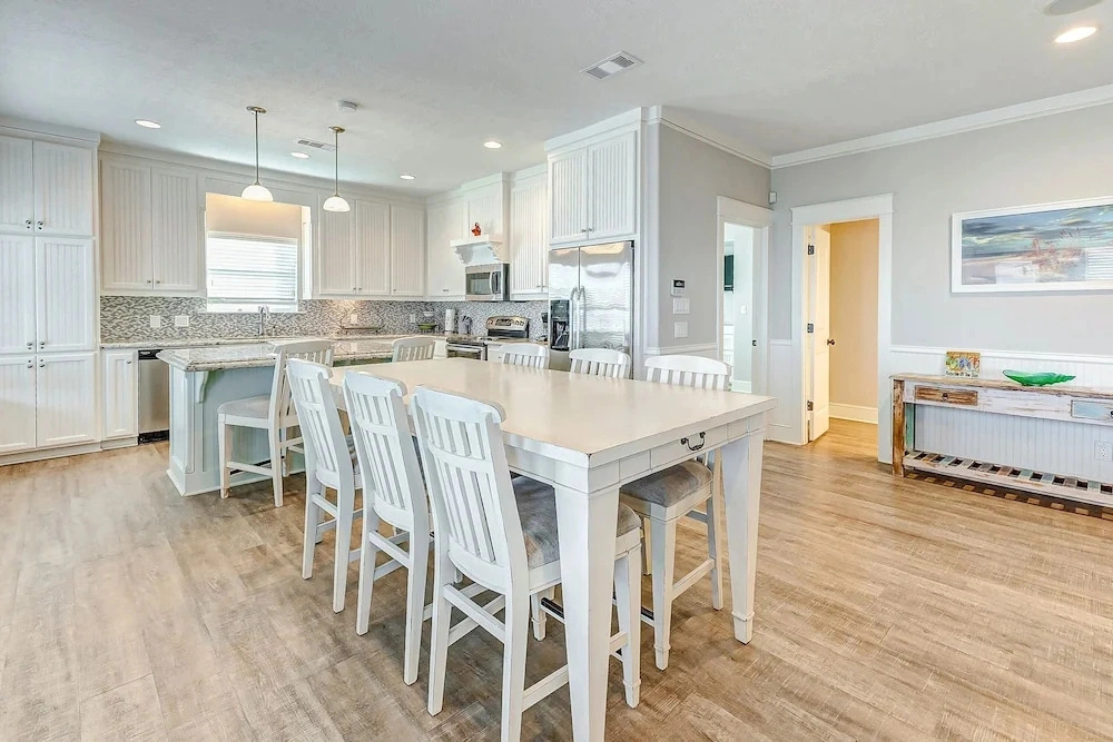 A Southern Belle 4 Bedroom Home