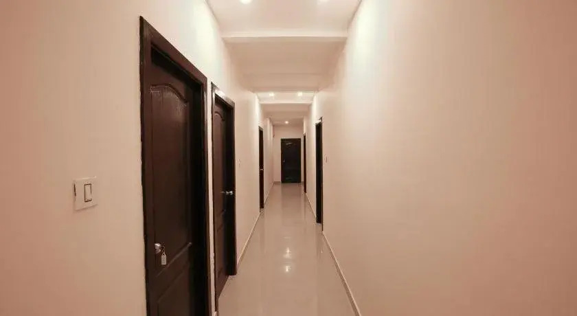 Zion Plaza