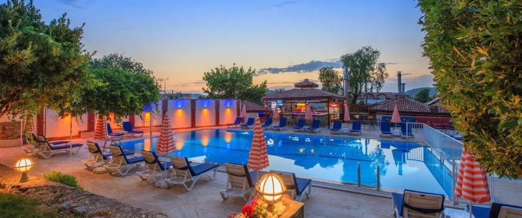 Mese Suites