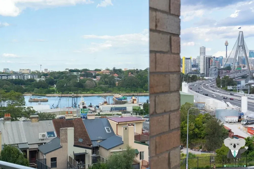 Kozyguru | Rozelle | Bridge View With Carpark