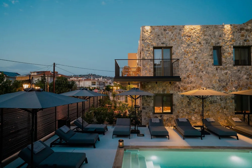 Capital Luxury Suites