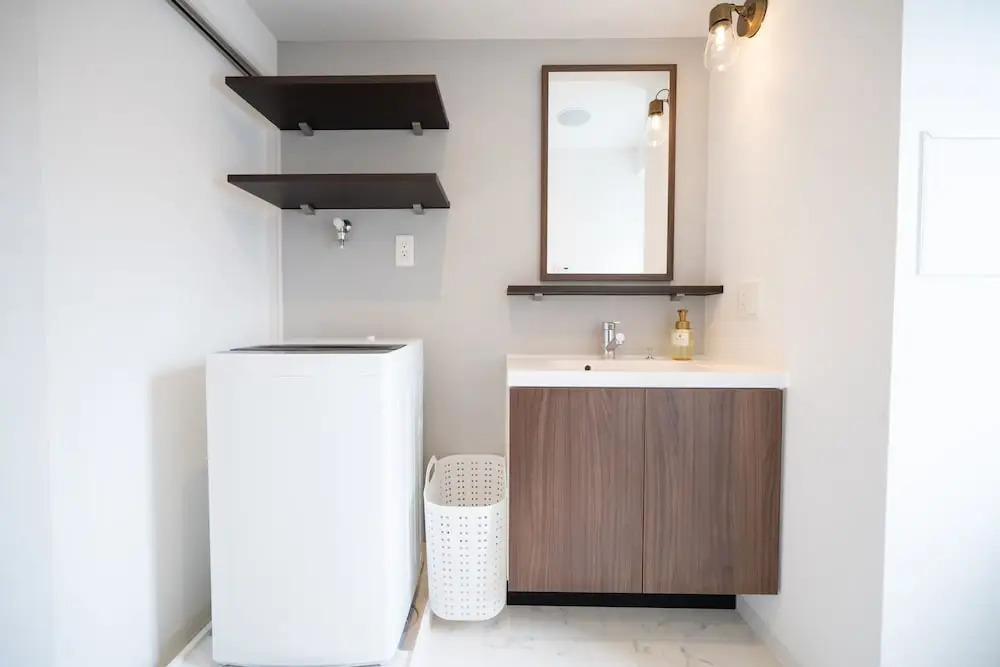 Comforts81 Shinsaibashi