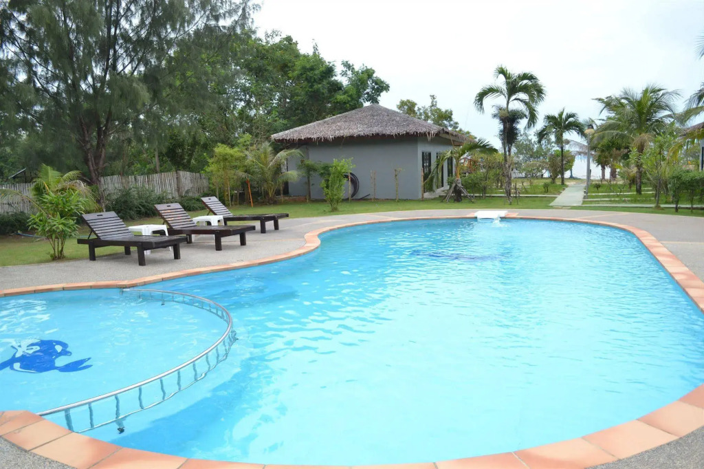 The Villa Laemhin Lagoon Resort