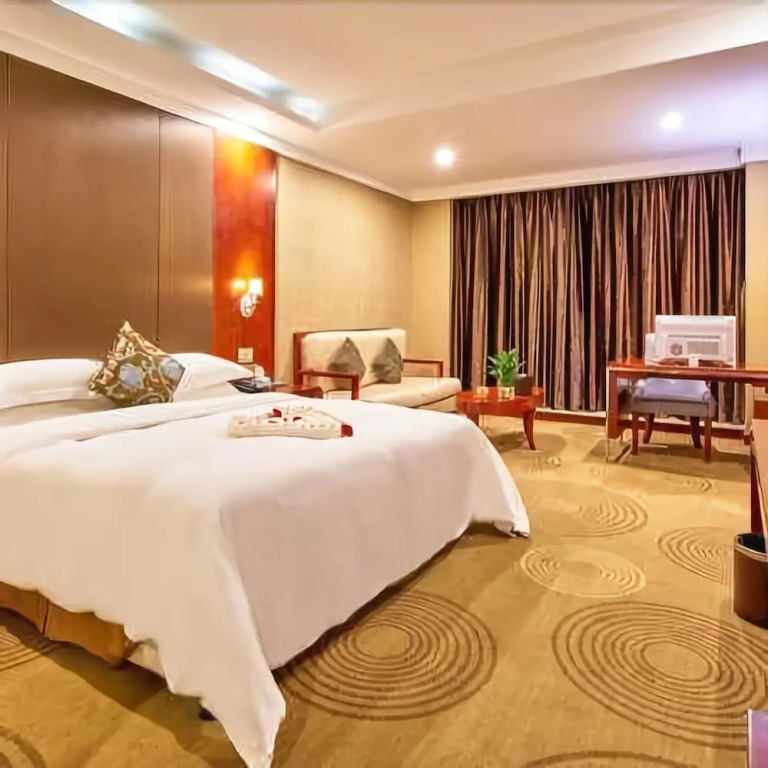 Kingdom Hotel