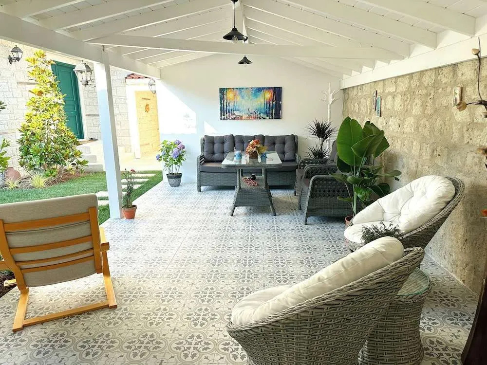 Müzeyyen Hanım Konağı Alaçatı