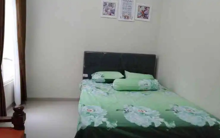 Two Bedroom at Villa Keluarga Permata Batu