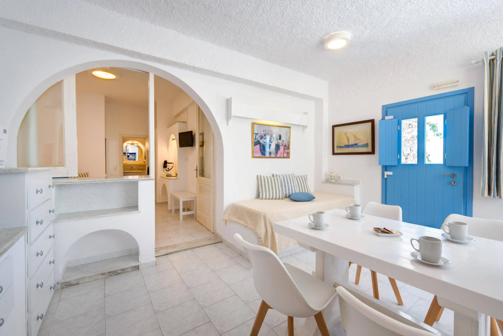 Sigalas Beach Hotel