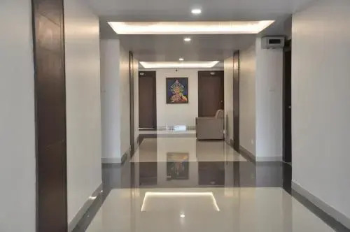 Hotel Ambika International Byndoor