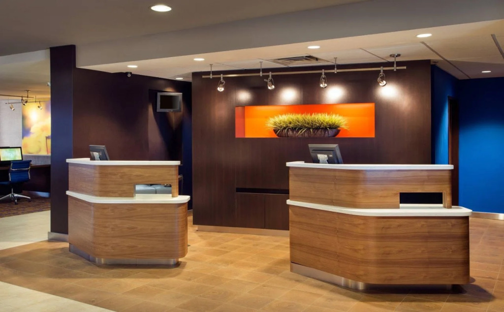 Courtyard by Marriott Phoenix North