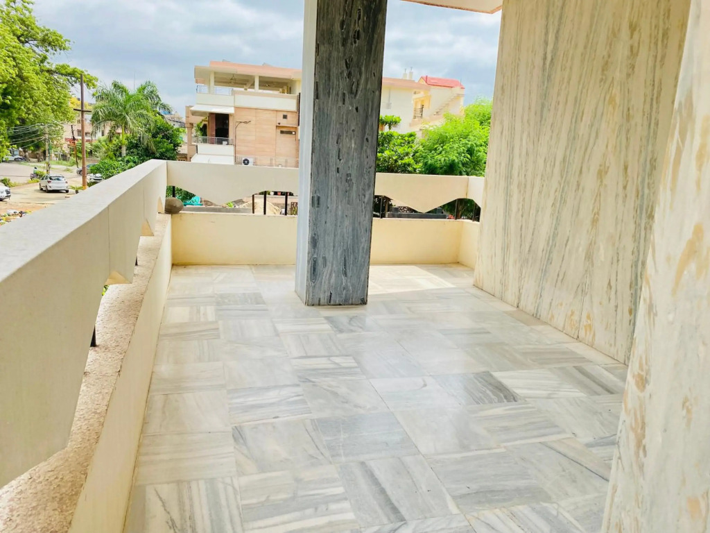 JAWAHAR VILLA - 2BHK - City Centre
