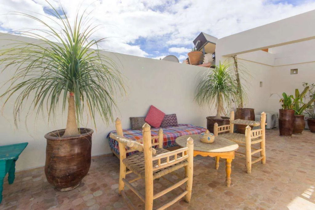 Riad Helen