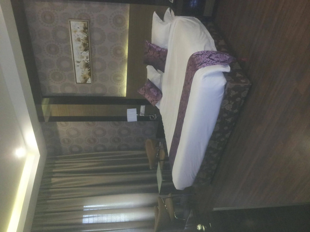 Saffron Hotel