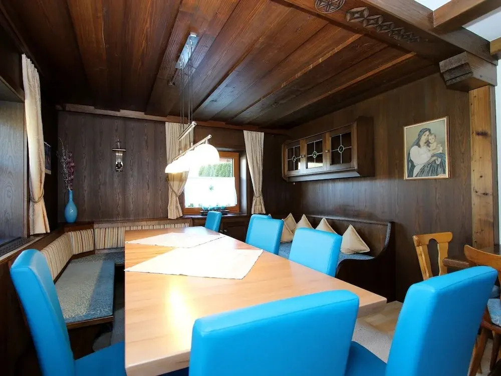 Spacious Chalet Near Ski Area In Itter
