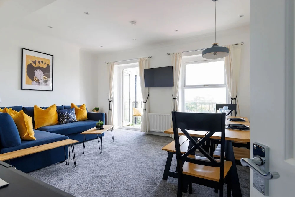 Two bed Apartment With Sea Views in Bognor Regis