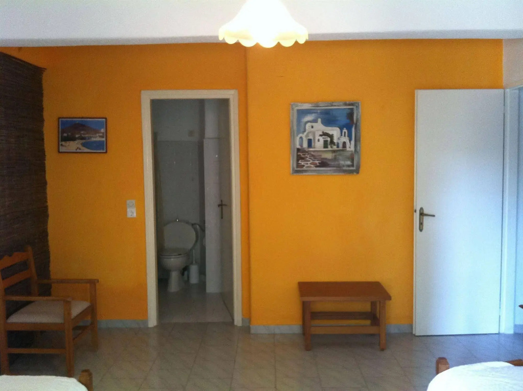 Free Sun Rooms and Apartments