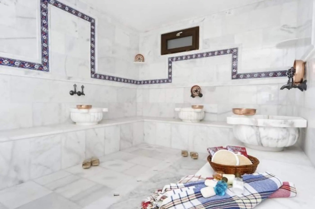Costa Asmin Hotel