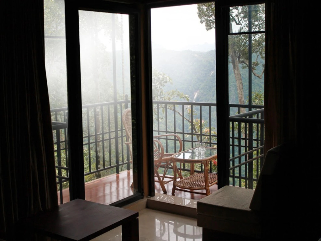 Sunrise Valley Resort