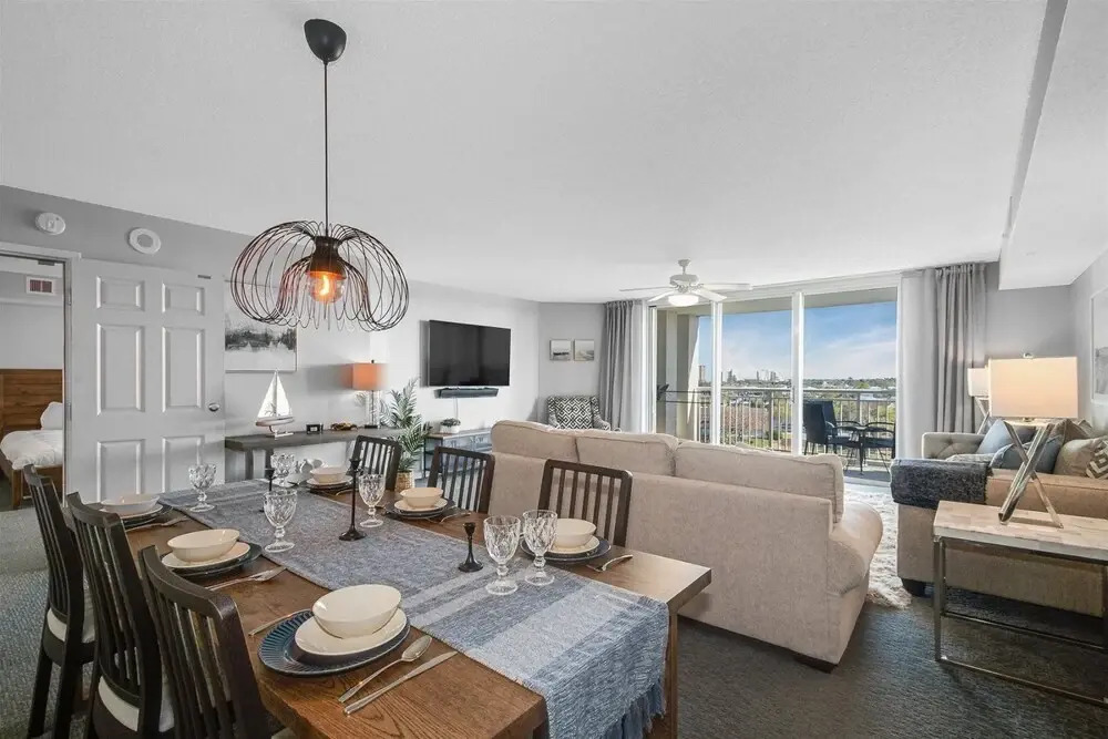 Yacht Club Villas #2-902