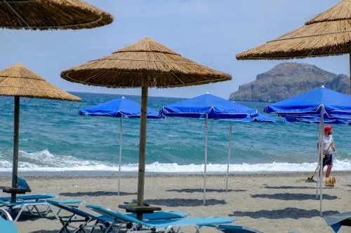 Seafront Paradise