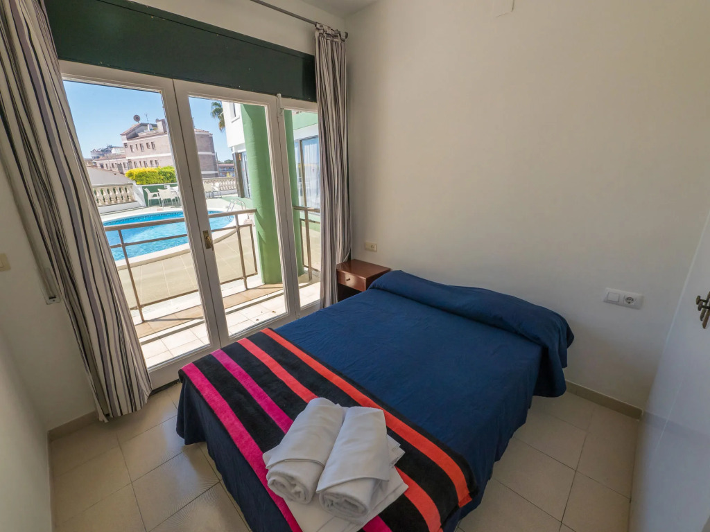 Apartamentos AR Melrose Place